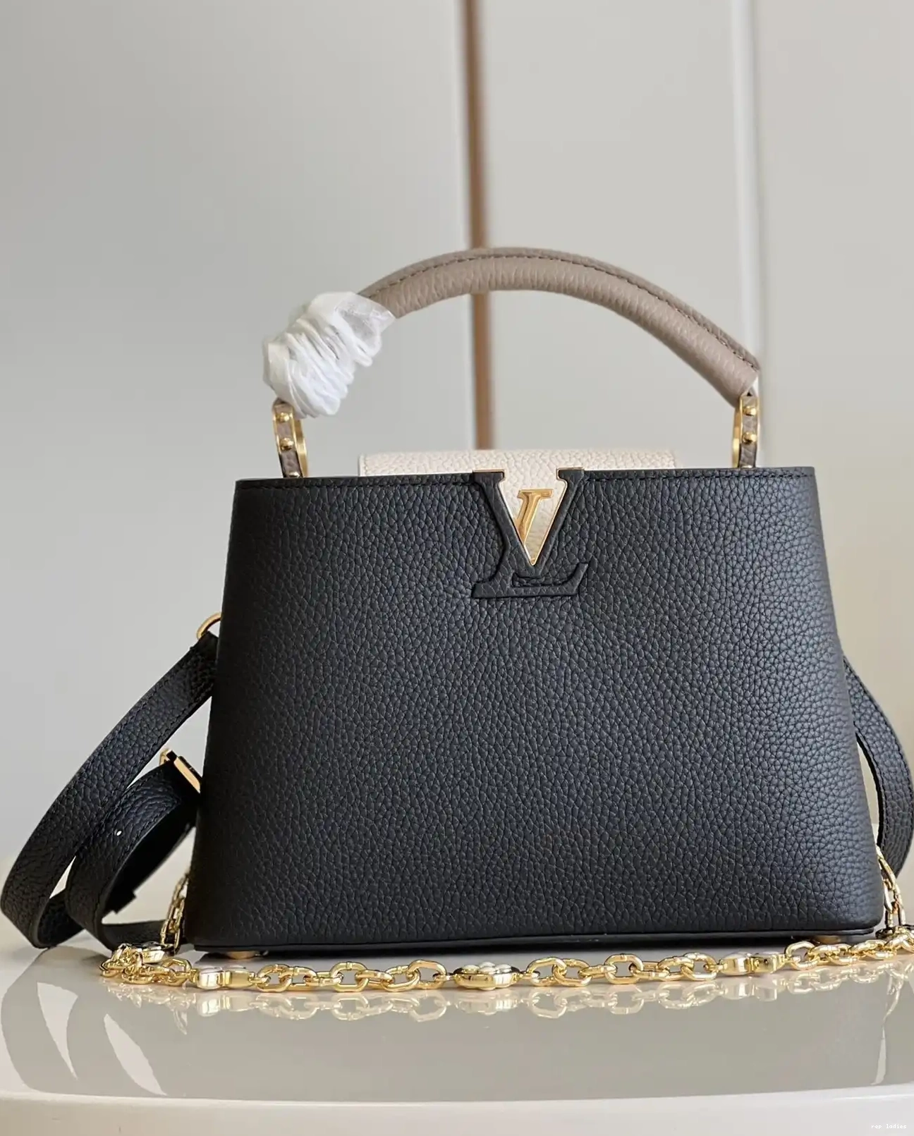 Cheap LOUIS BB CAPUCINES VUITTON 0530